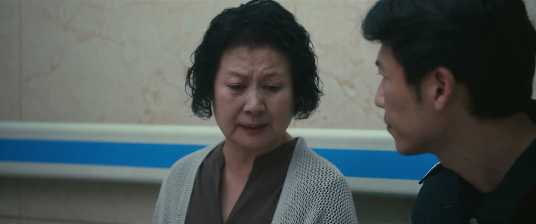 还逞什么英雄啊