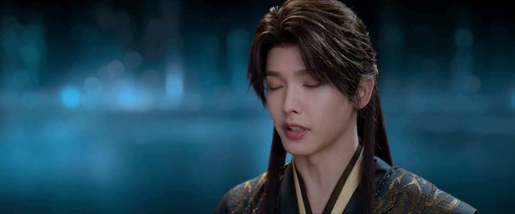我曾将你当作一道谜题