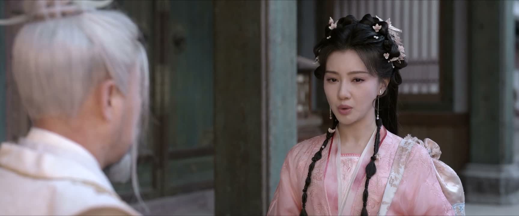 我又觉得渭县很陌生