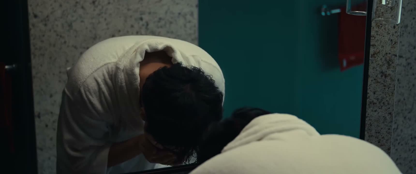 好不容易成了奶奶的骄傲