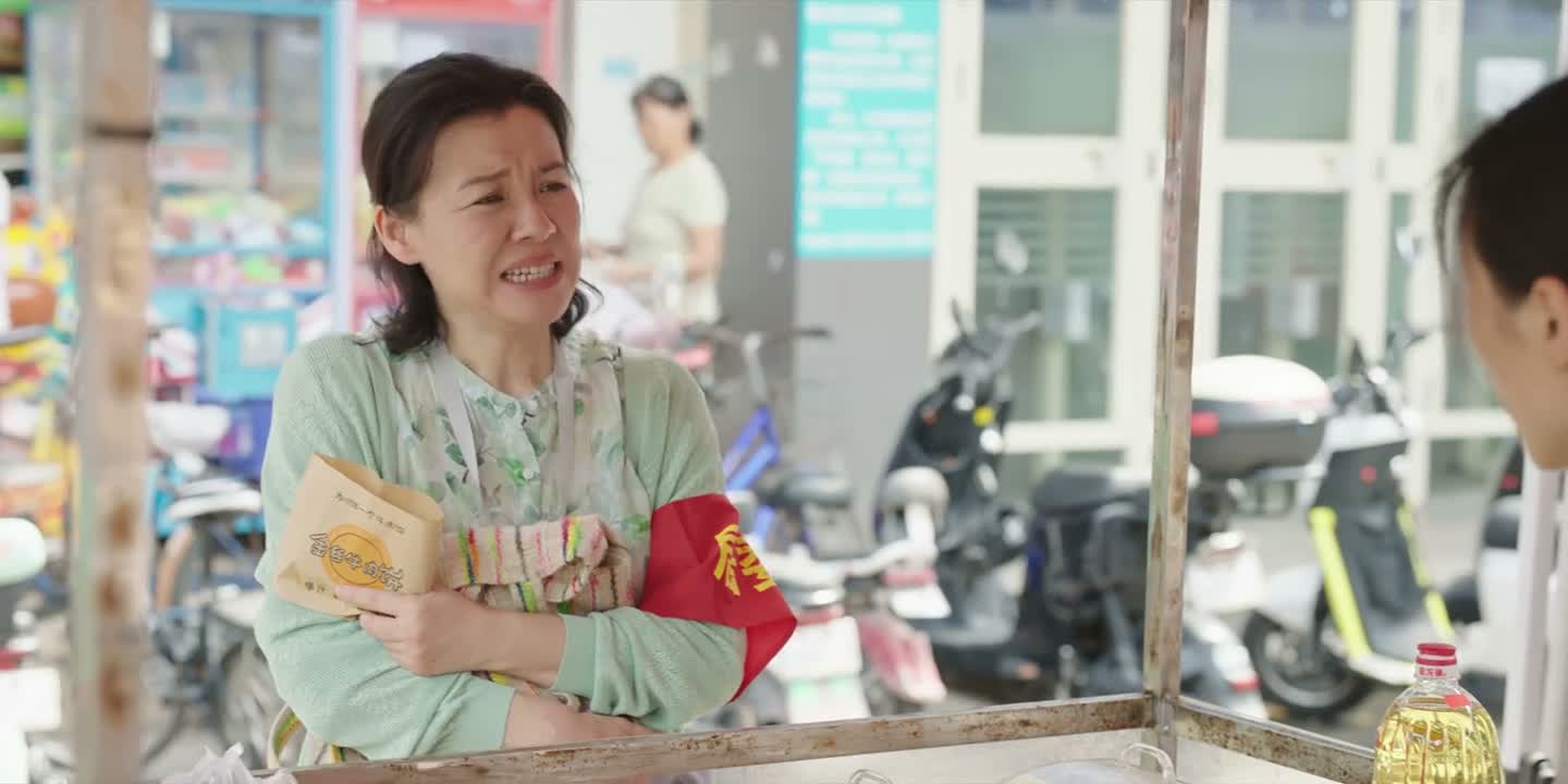 这孩子一下飞机就给我打电话