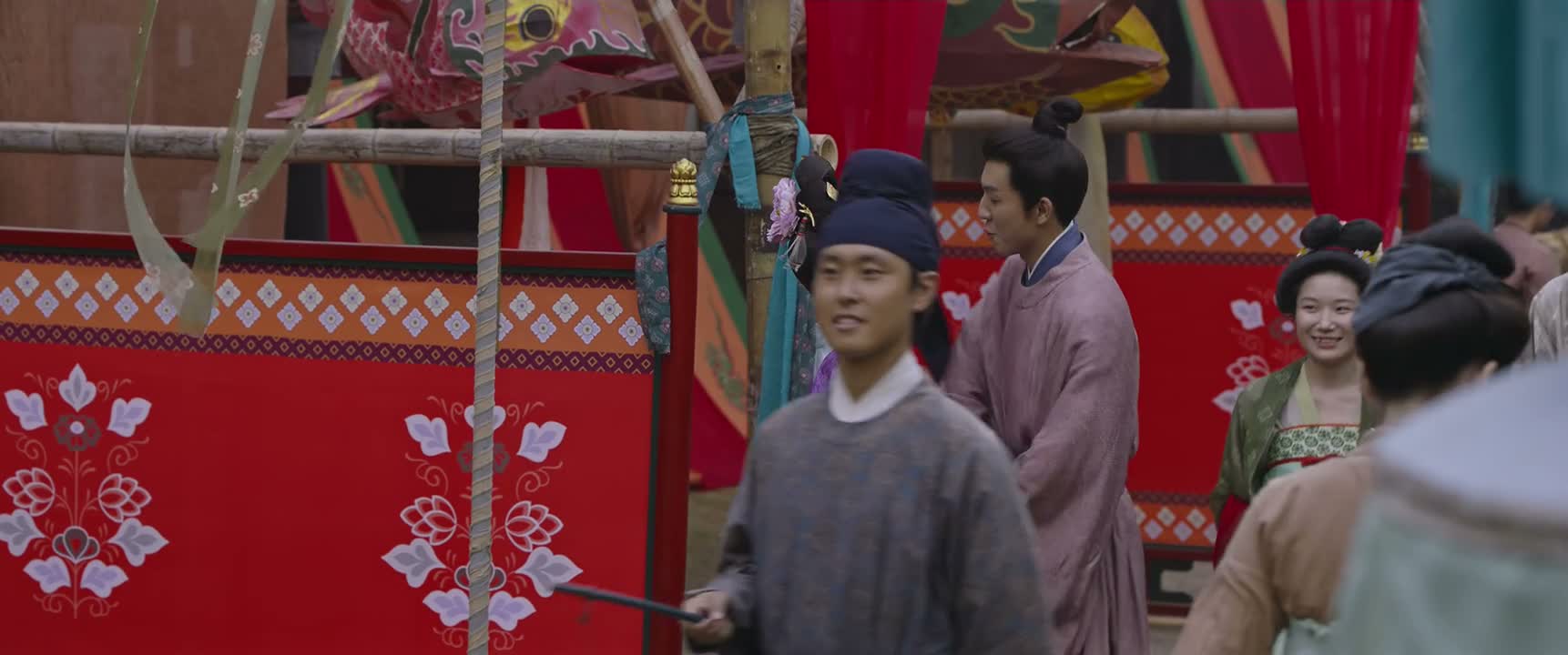我们去吃东西去 好