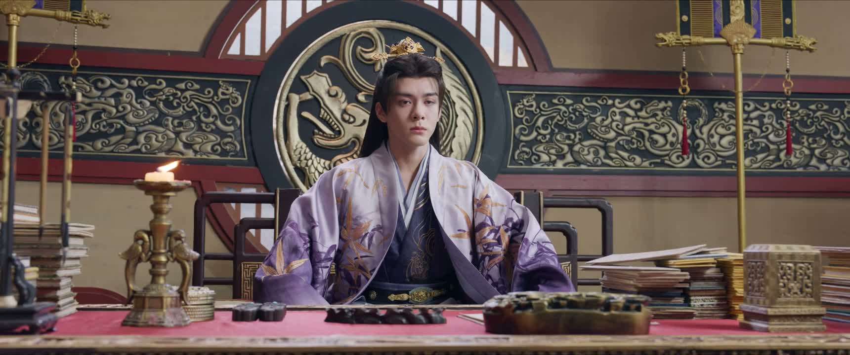 老臣也请 求乞骸骨