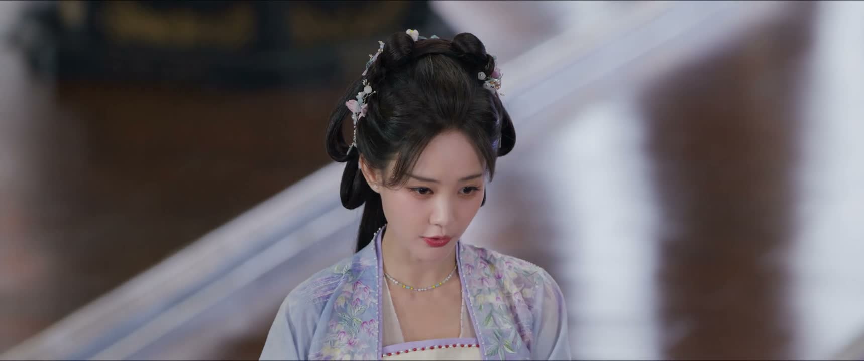 我来给你送口吃的