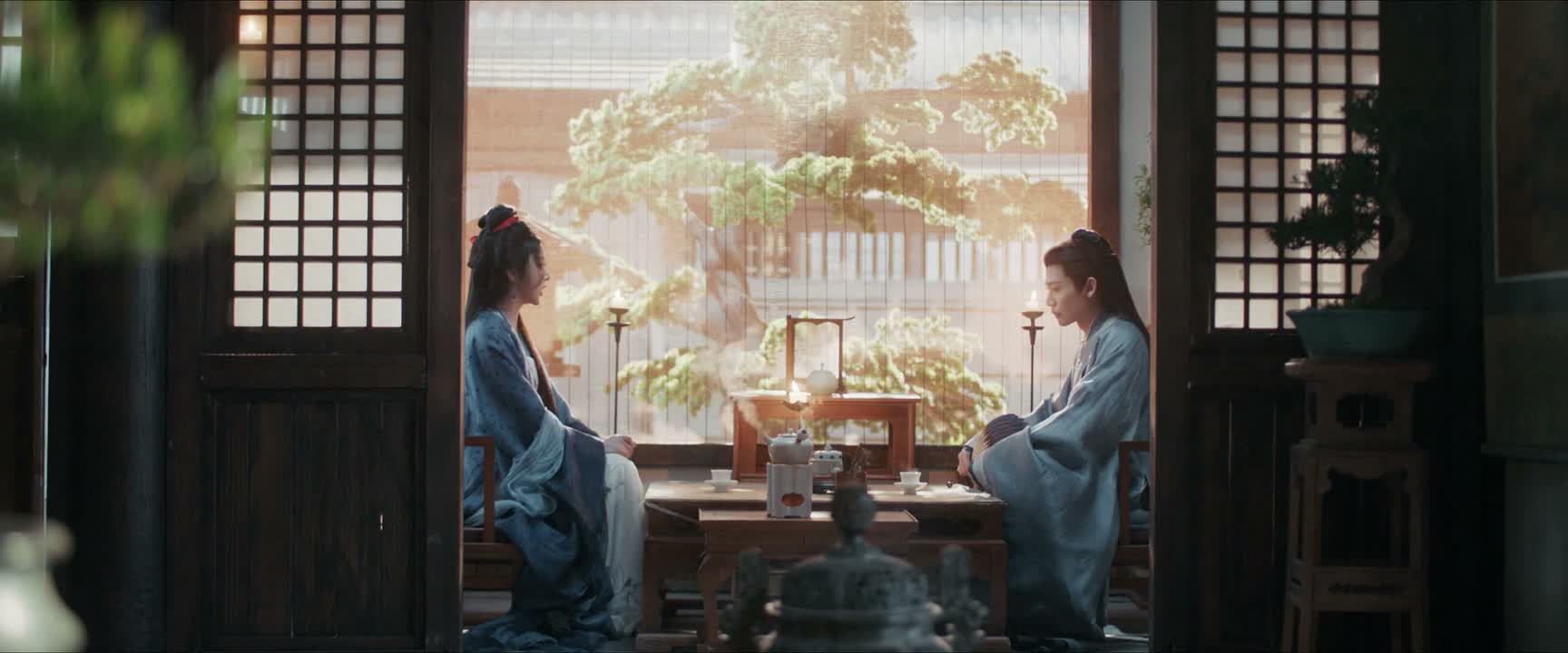 他对长信王恨意极深