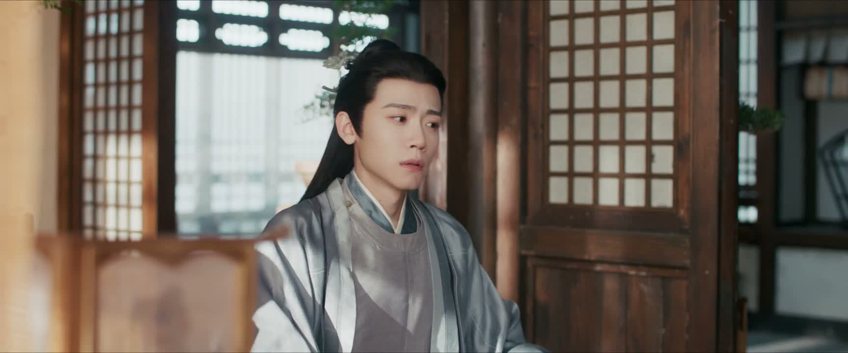 他们父子关系疏离