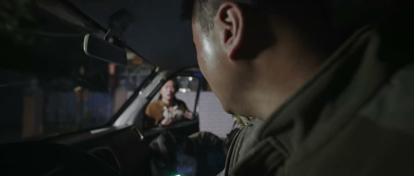 钥匙都快拧断了都
