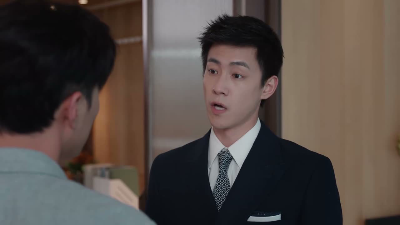 挑起谩骂 拉踩引战