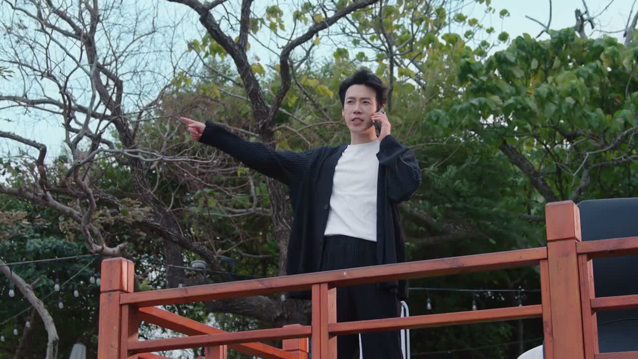 游戏一上线就压着腾达打