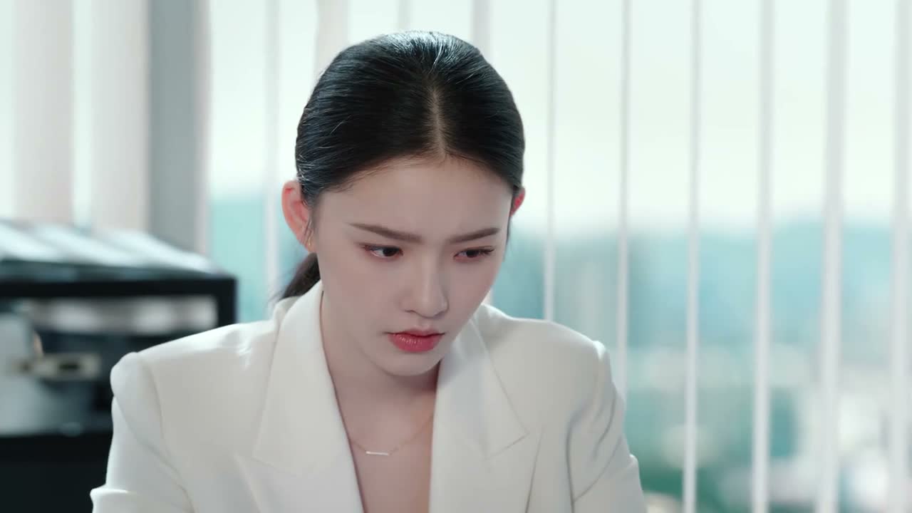 这一看就周暮岩干的 我们数据刚起来一点