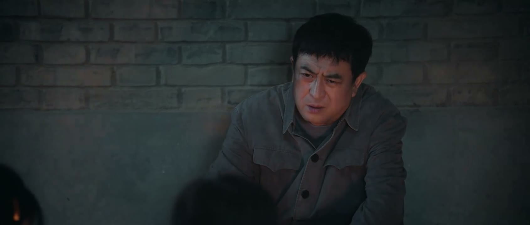 就是踩在四位爷的肩膀上