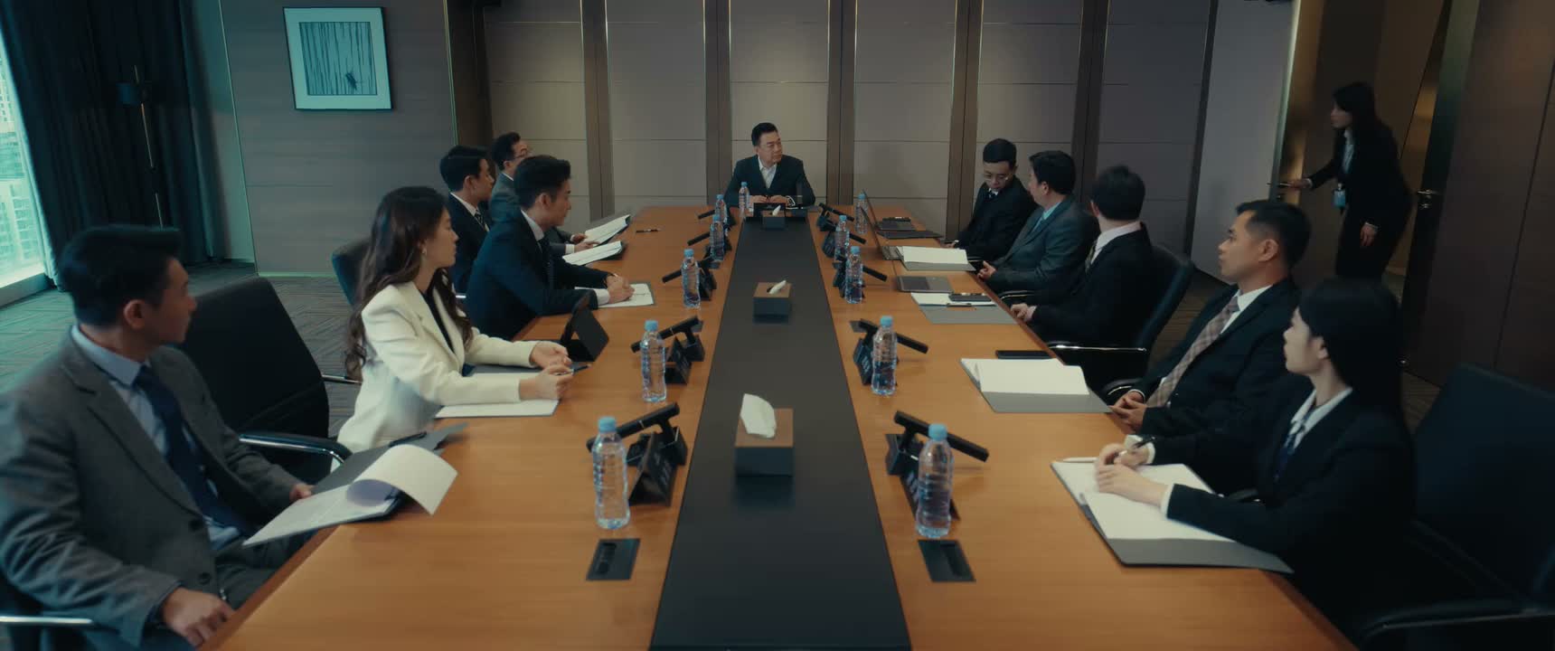 樊总 抱歉 打断您一下 我找肖总有点事