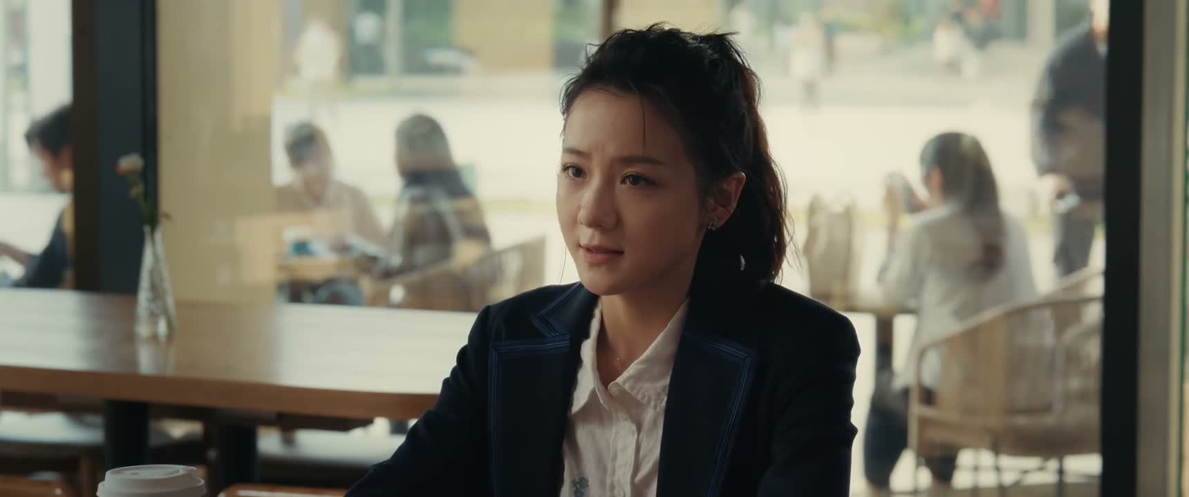 其实那天晚上 我是看着你和董越一起上楼的