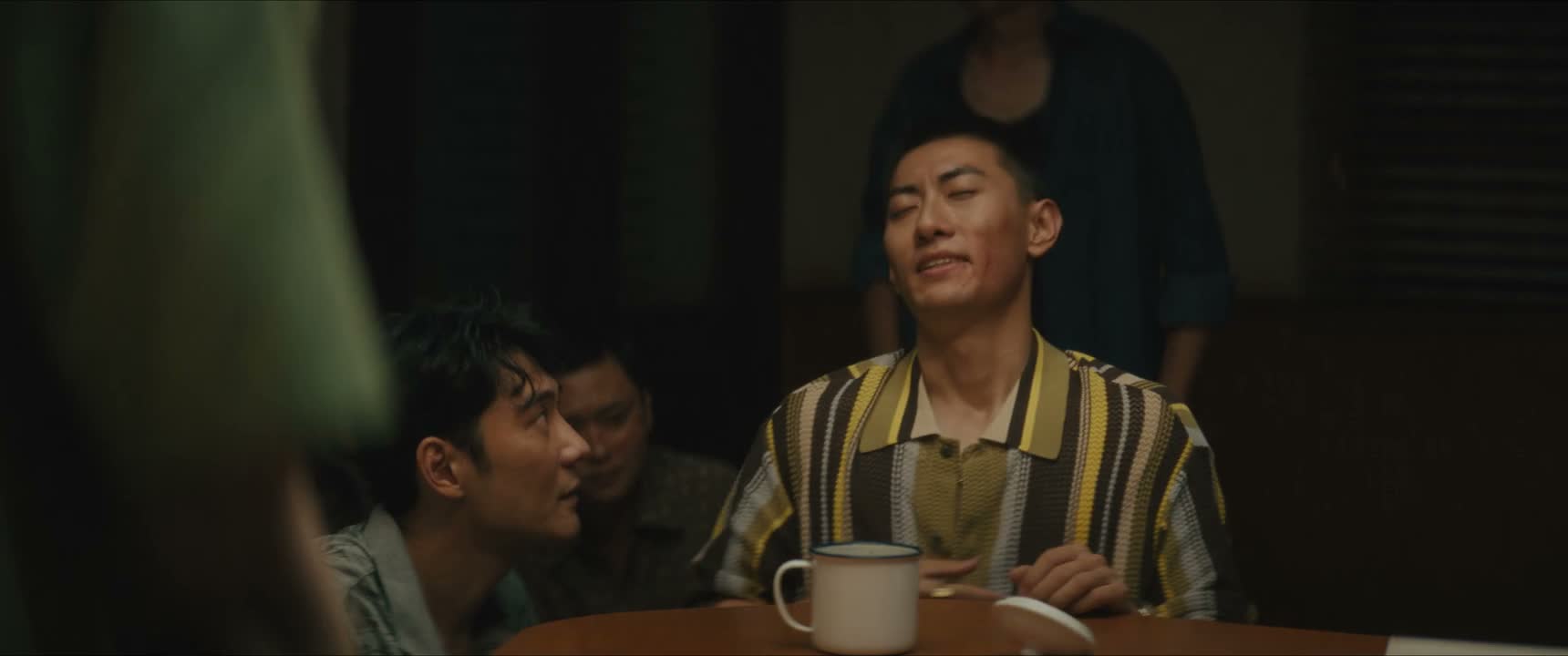 今儿没带名片 下回的吧