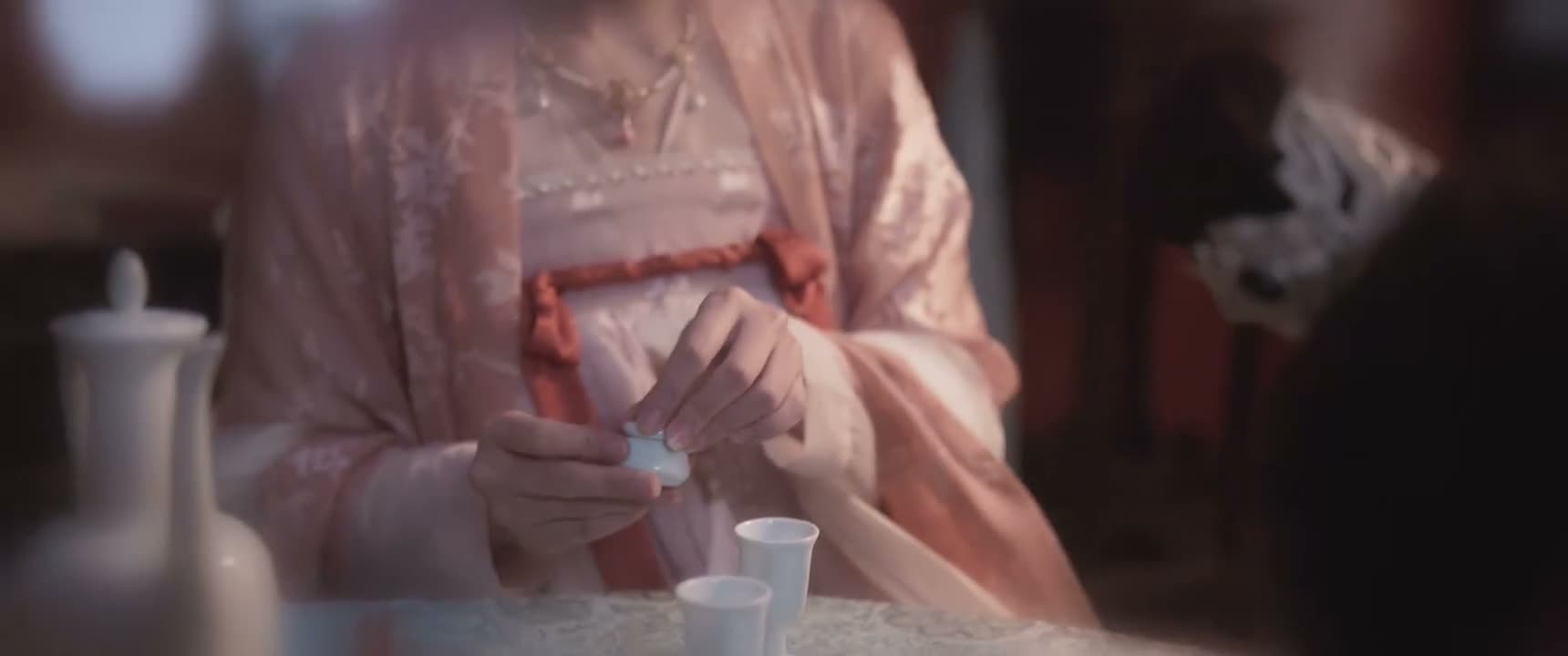赵公子经常光顾我的生意