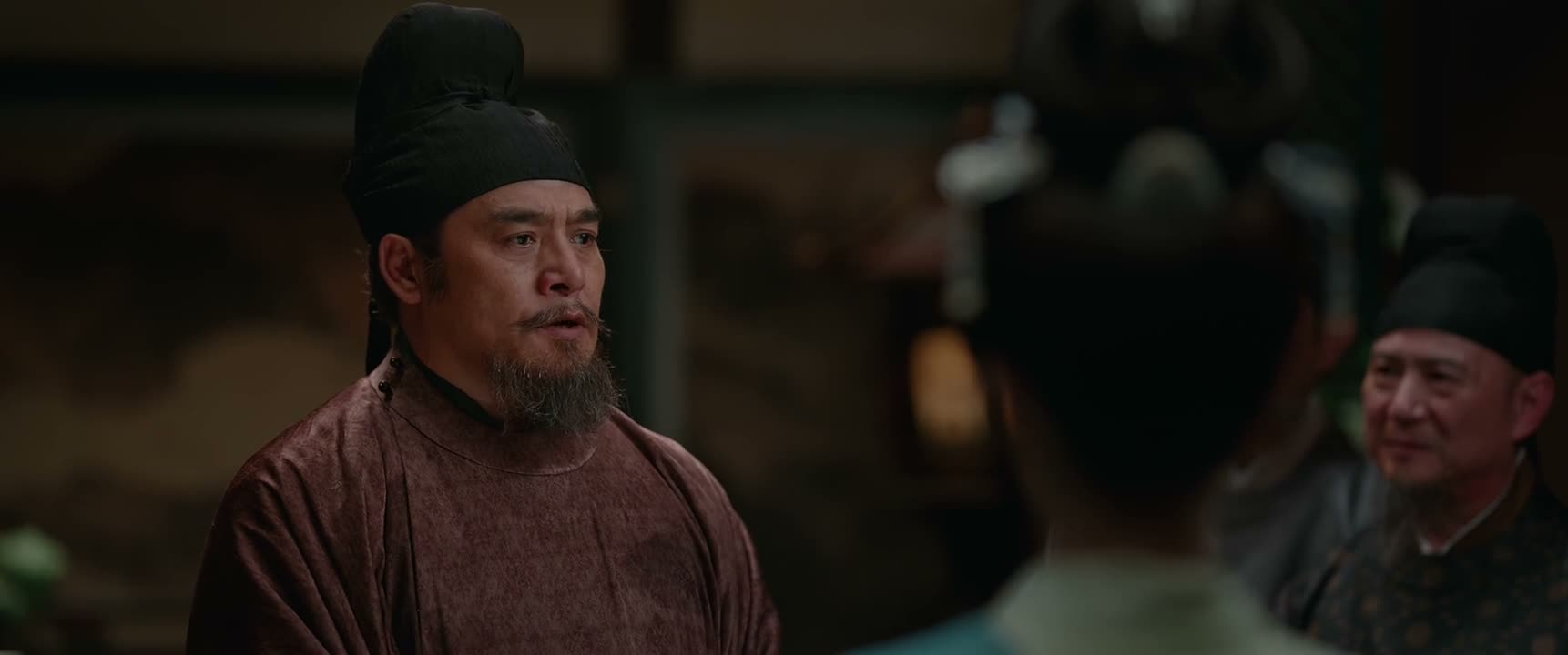 谁都不可离府