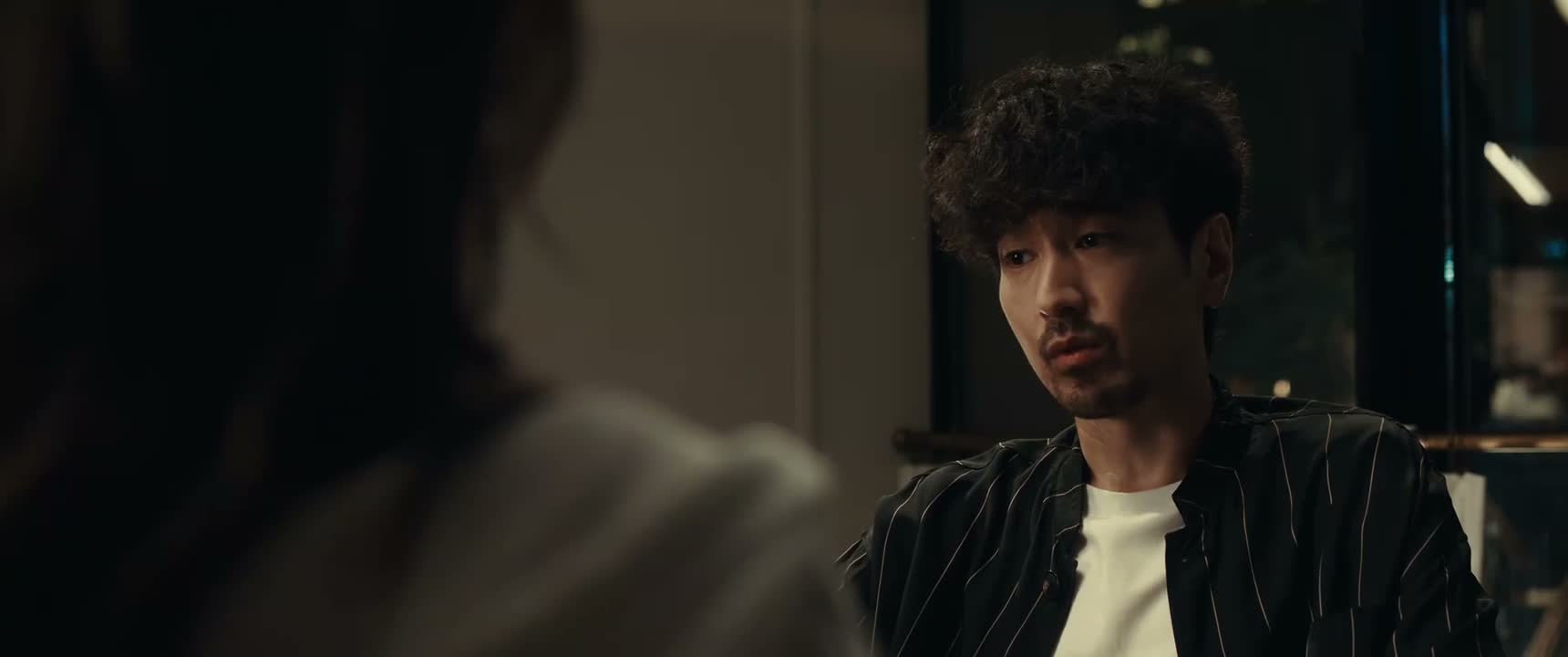 你住她家不习惯 没有 那还能有什么