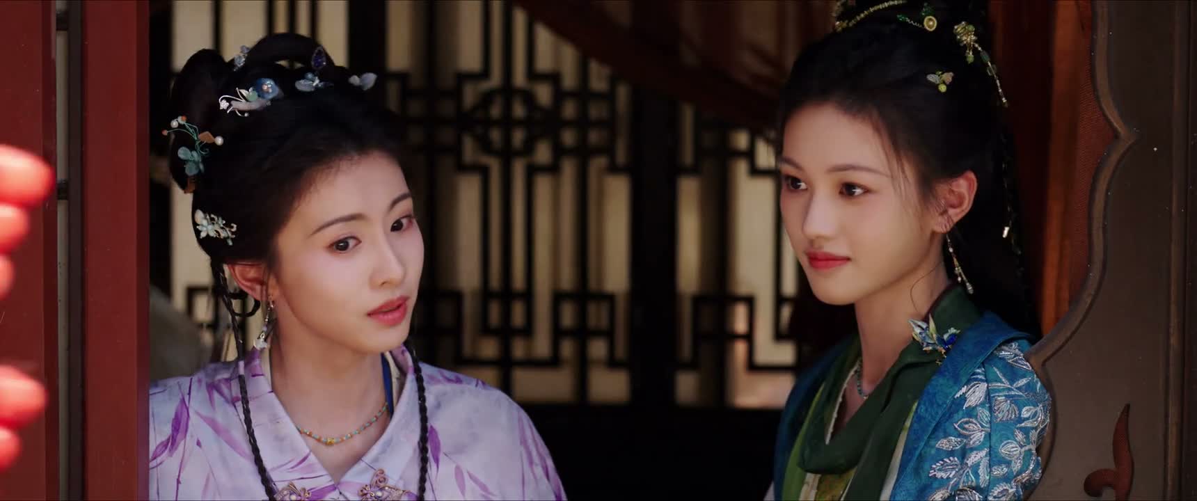 他们哪来这么多钱呀
