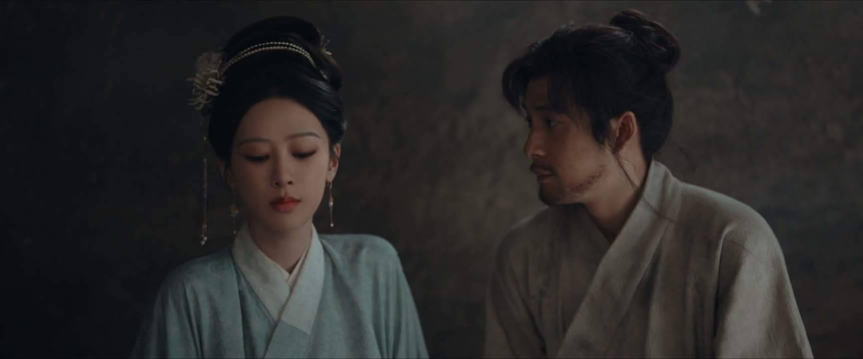 你又想把我推开 是不是