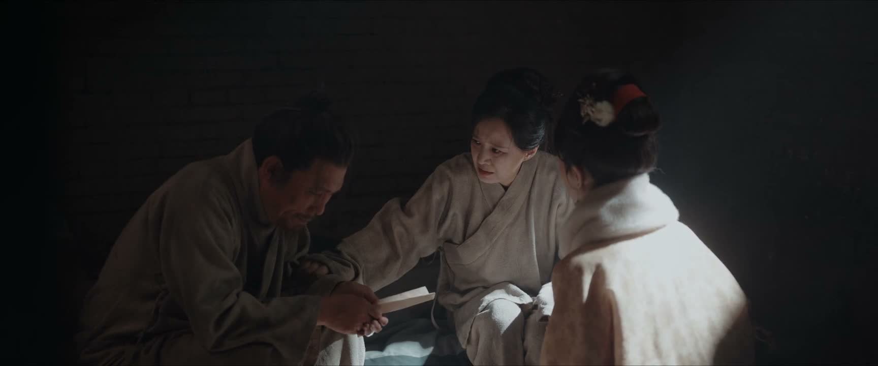 一定要救救华儿跟盛儿