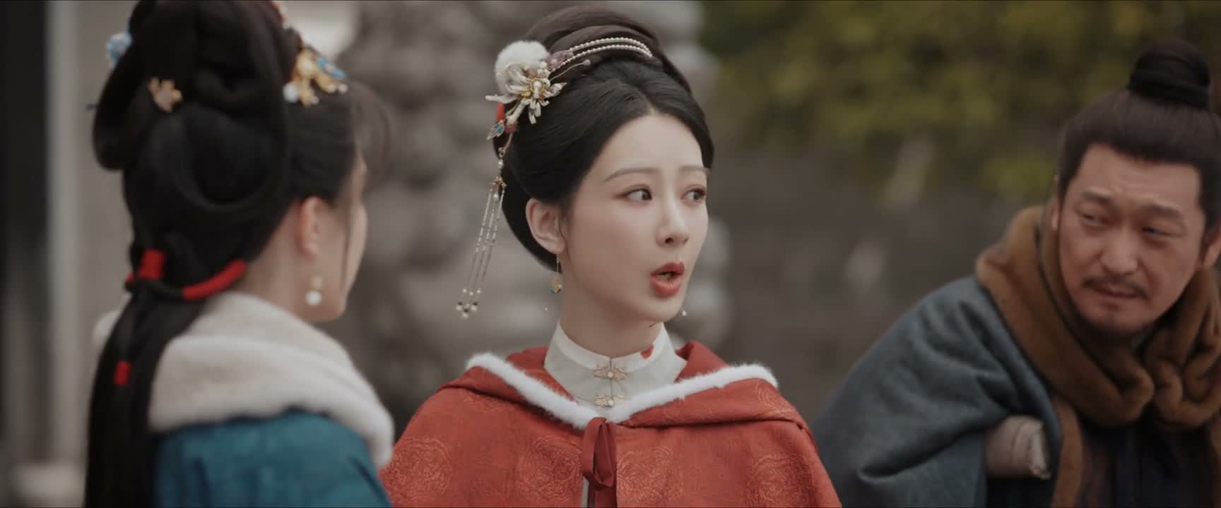 一会儿跟我们一起回家吧