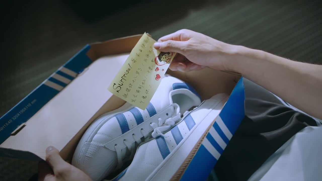 祝贺你 十八岁了