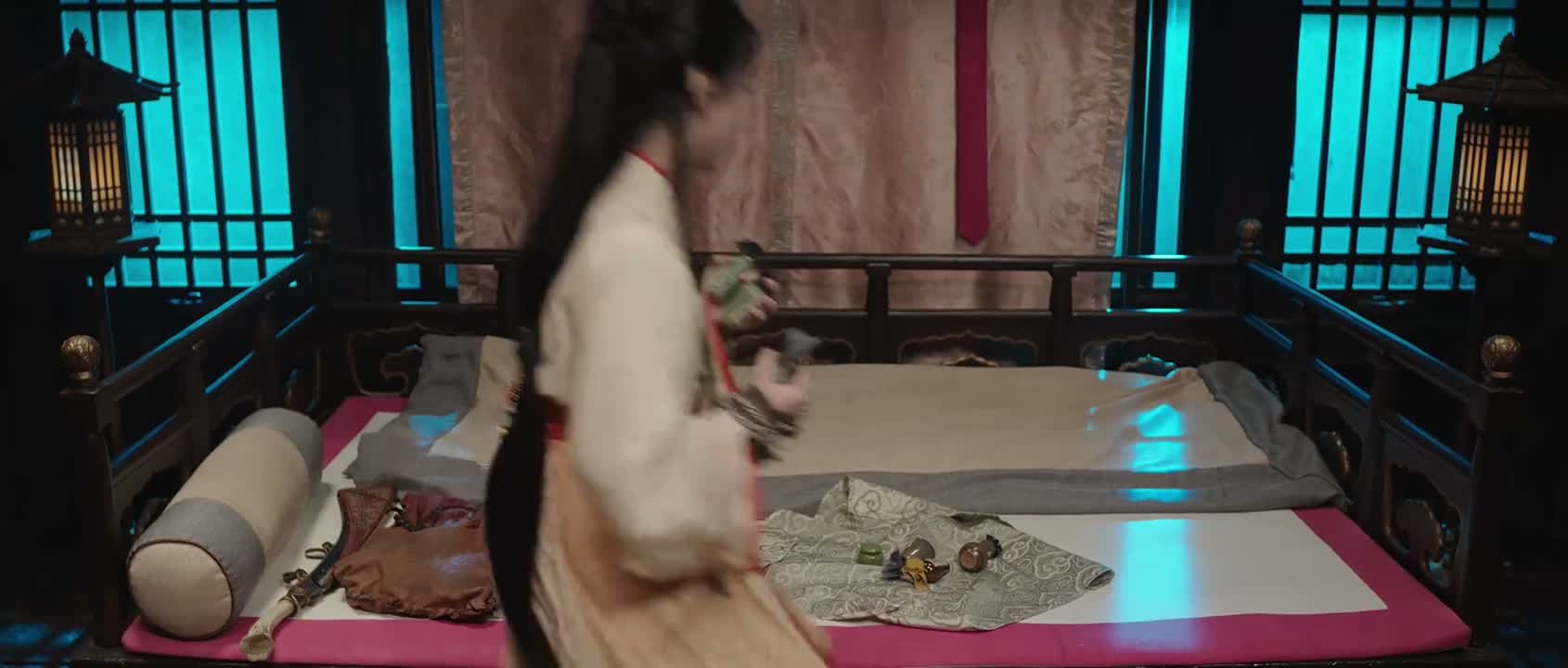 绝对不会暴露自己身份的