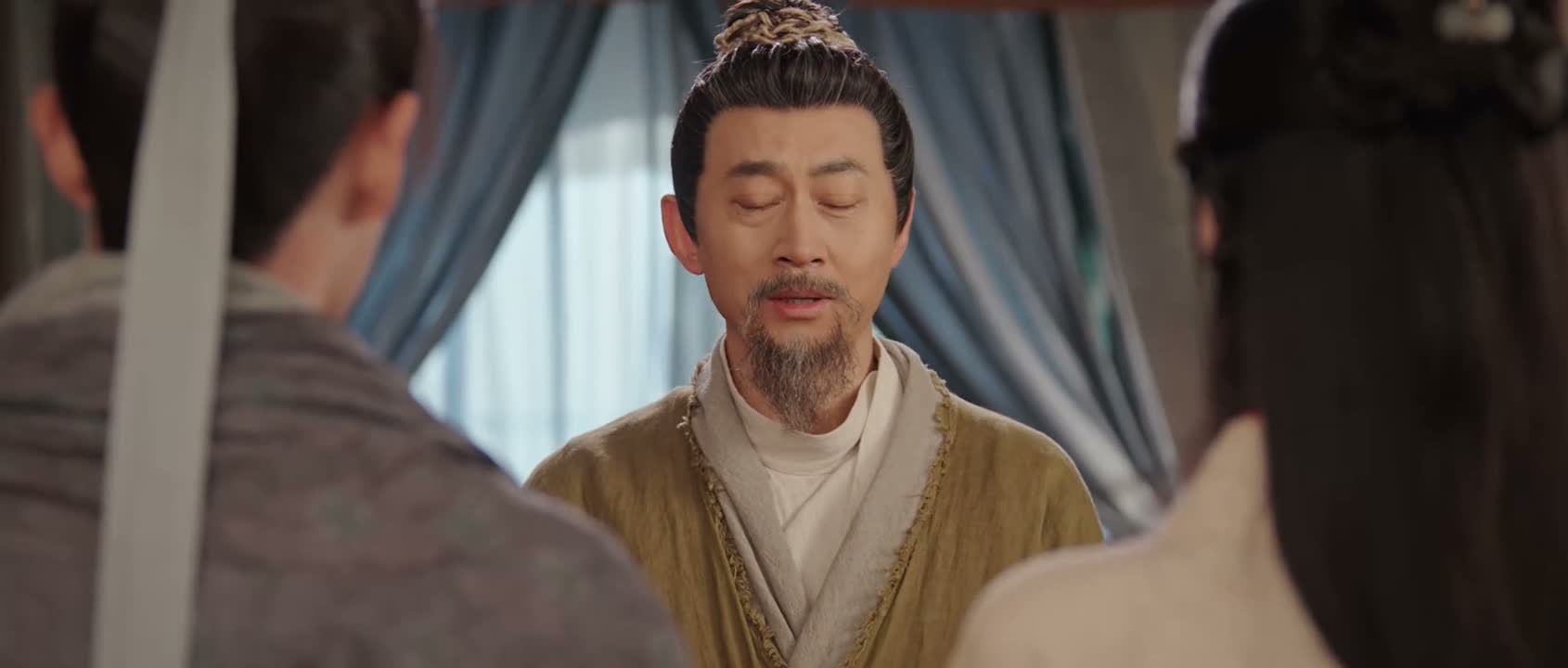 离教上下皆臣服于少君