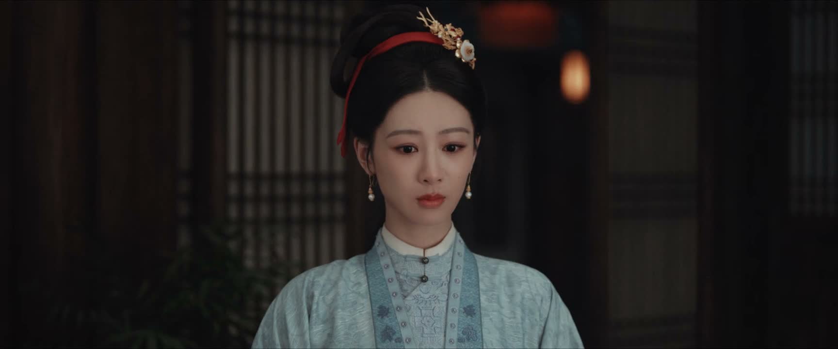 完全就是变了个人似的
