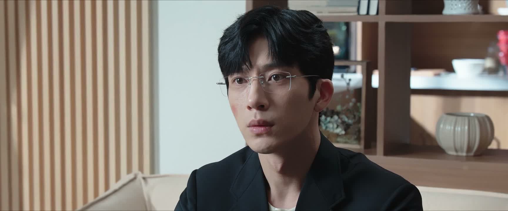 刚刚看的是什么书啊