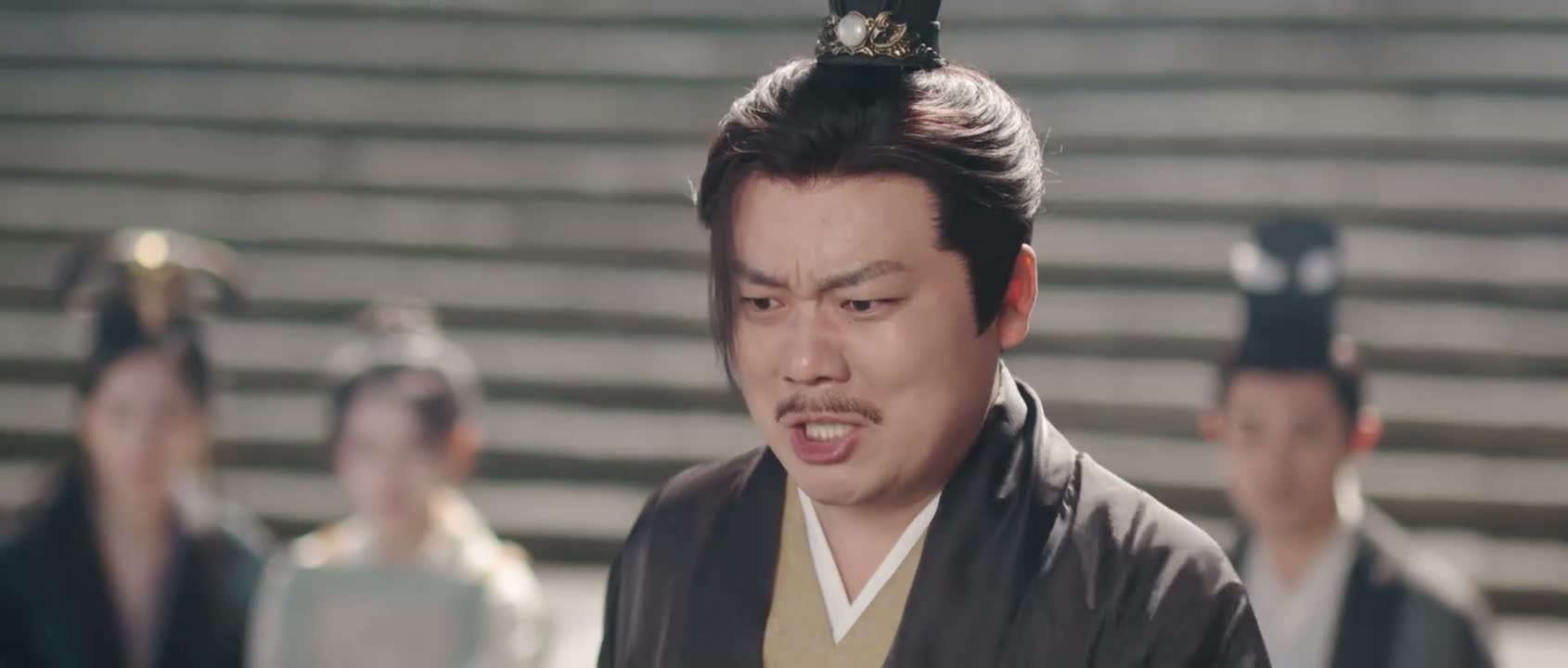 简直禽兽不如啊