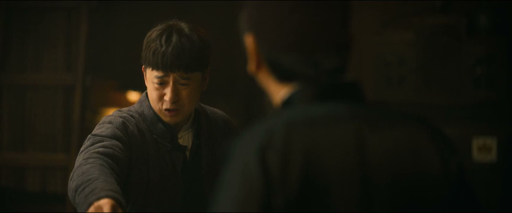 把你从收容所带回来的 是我这条虫