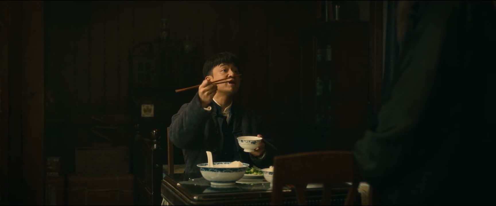 一双筷子一张嘴 我这吃相怎么了嘛