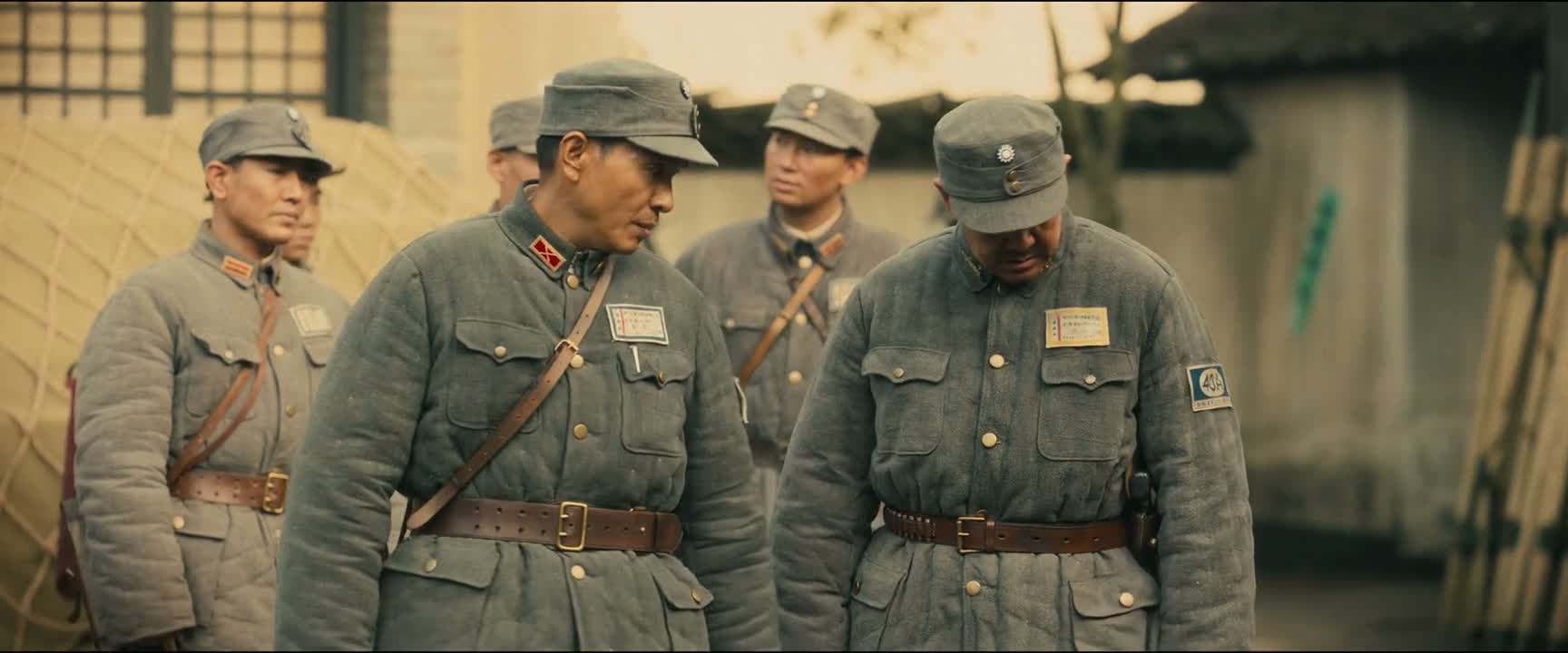 这是我们庞团长 庞团长是吧 咱们本家