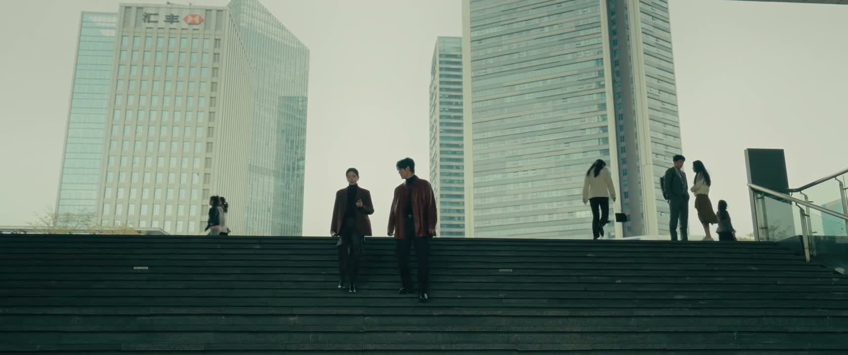 你今天看着有点不一样