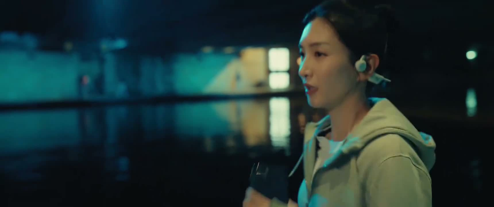 她一个小小的促销部专员 怎么会有白德瑞的黑料