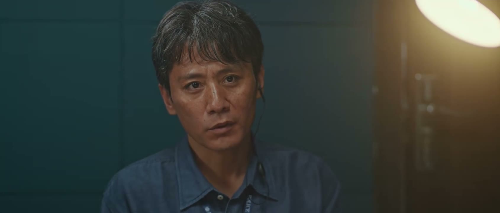 就不会搭理我这个小警察了