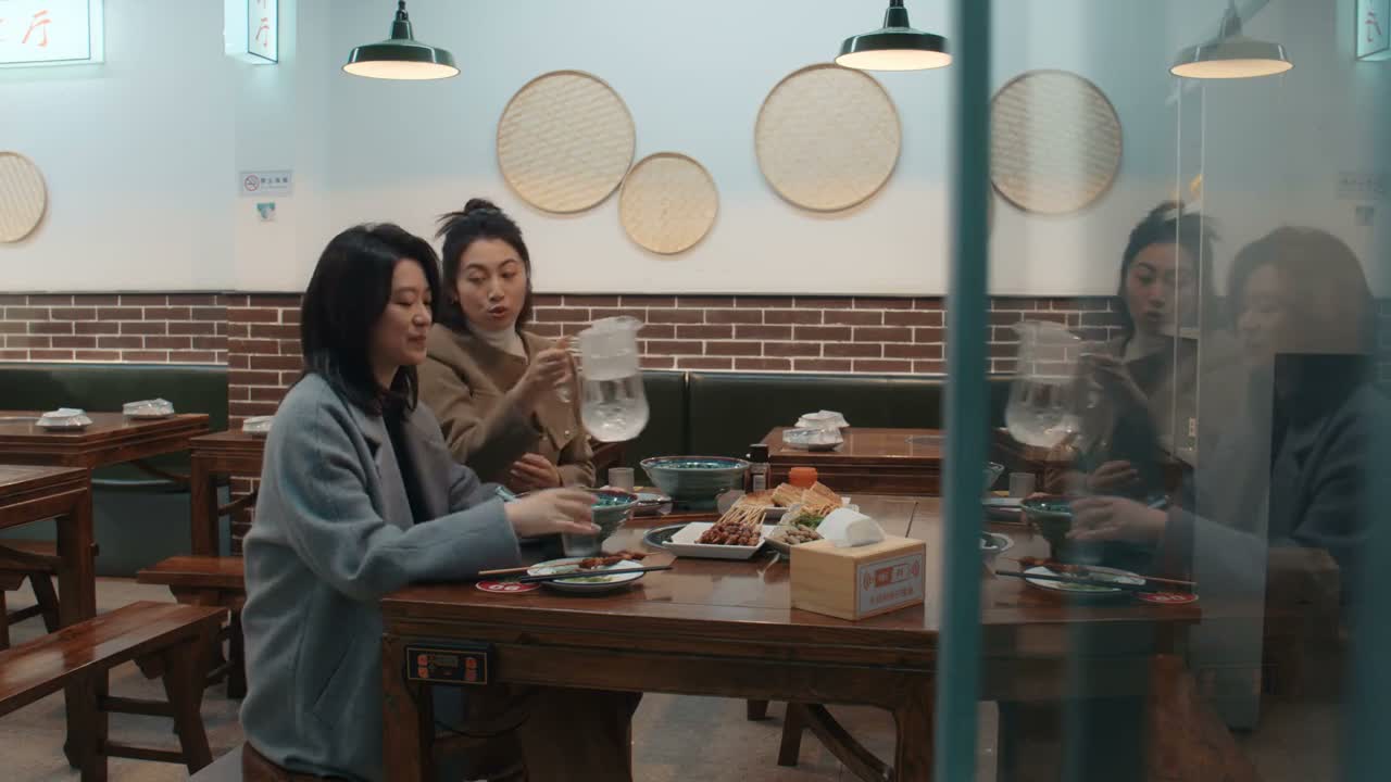 离开中院那不是迫不得已吗