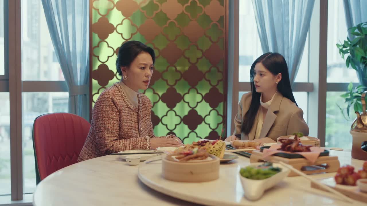 当时那个阿锐出国之前
