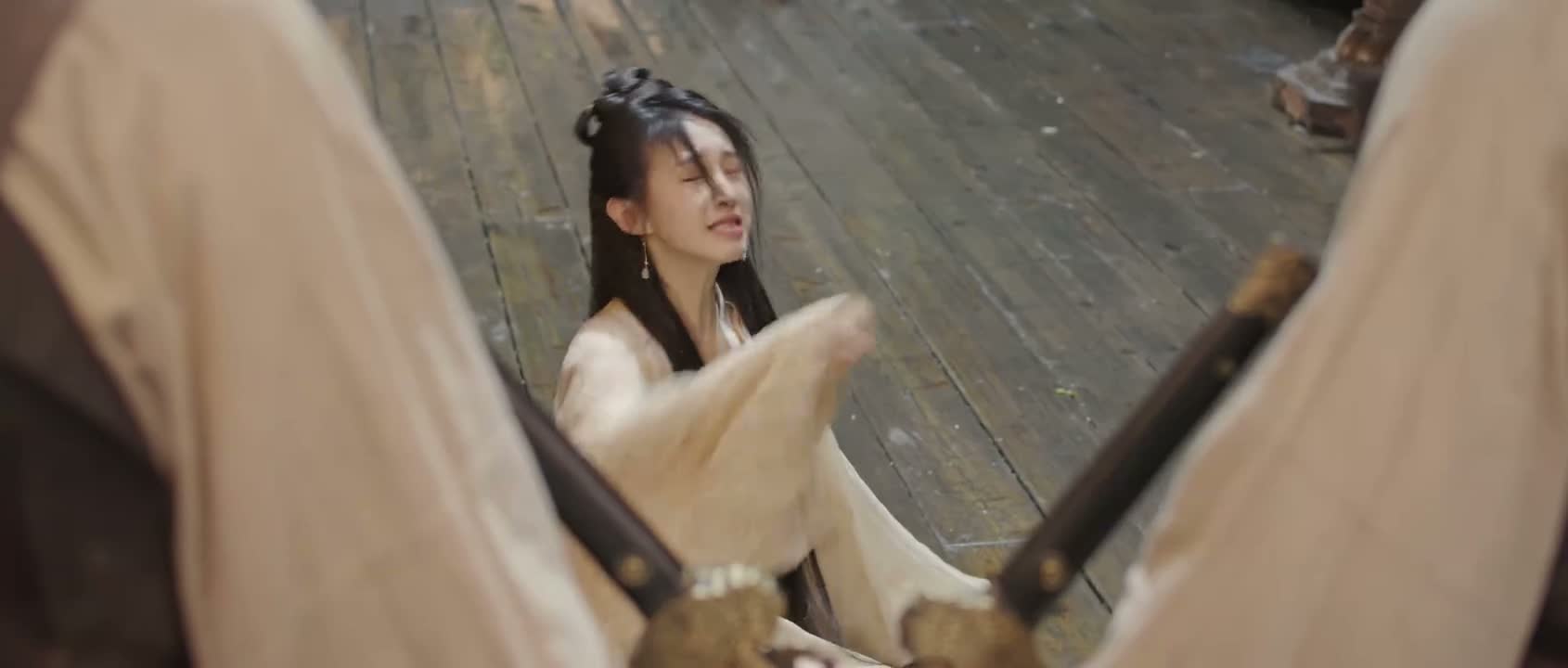 你们敢打我