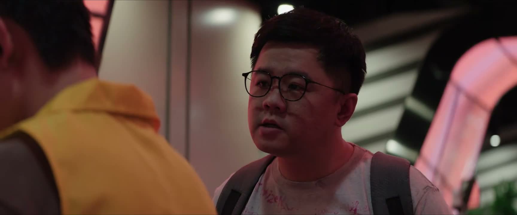 是因为被坏人骗了呢