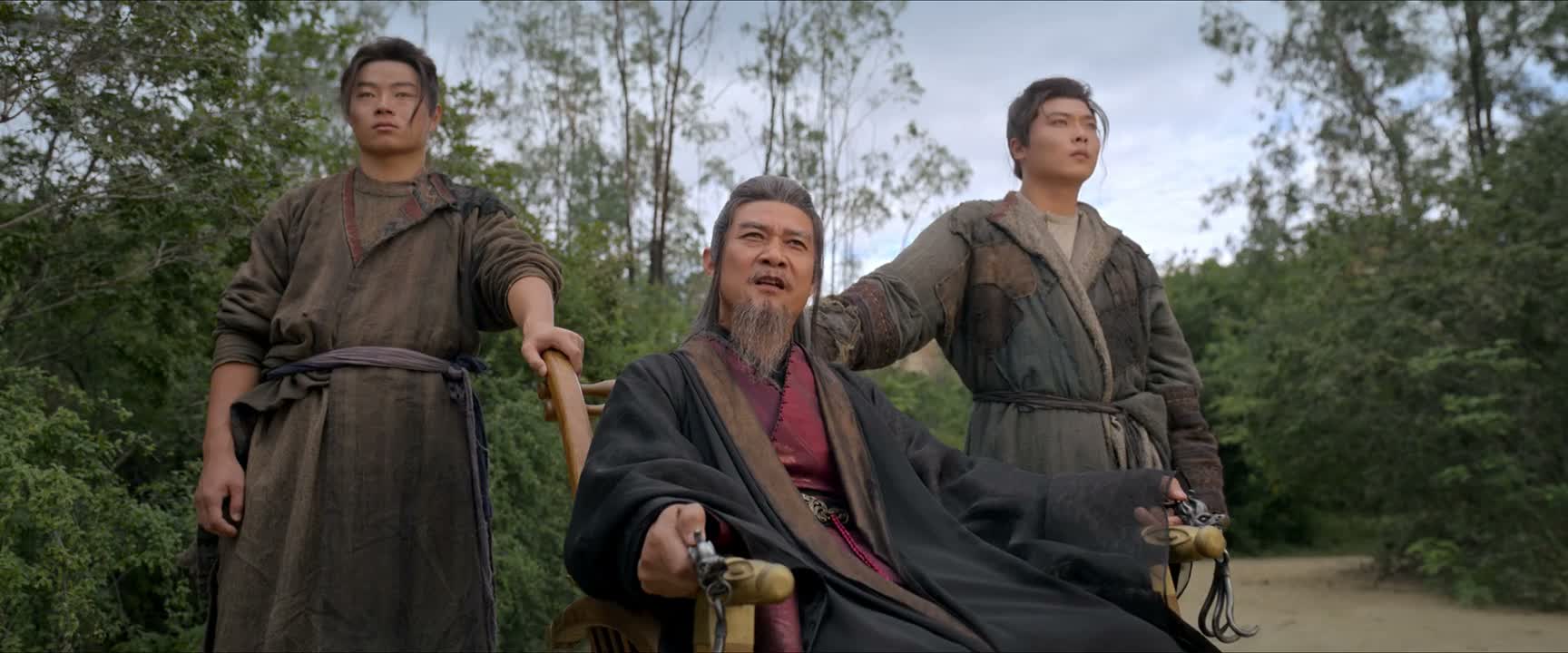 怎么不见你这般护我