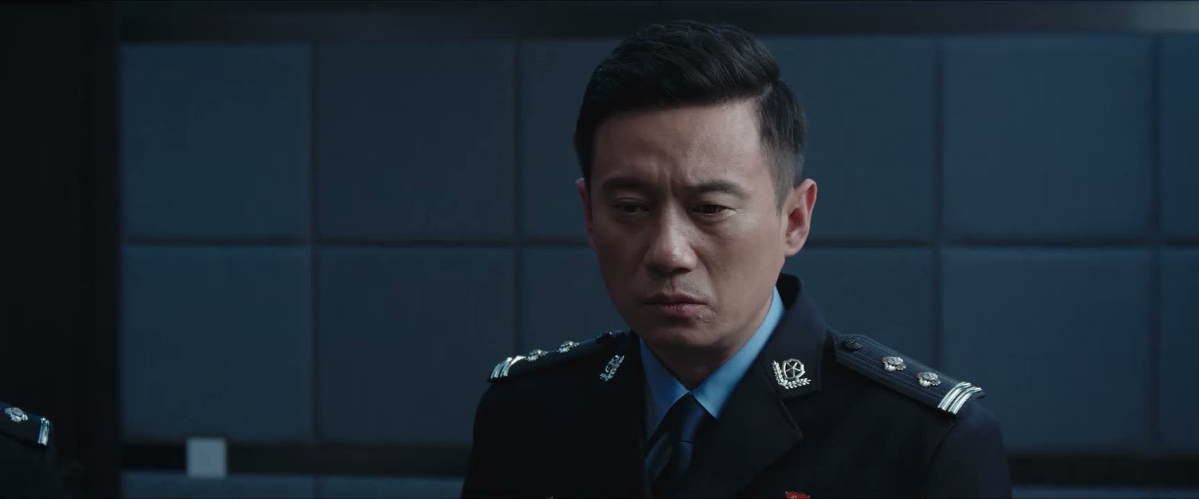 你拿什么杀我 我拿枪崩了你 你哪儿来的枪 我