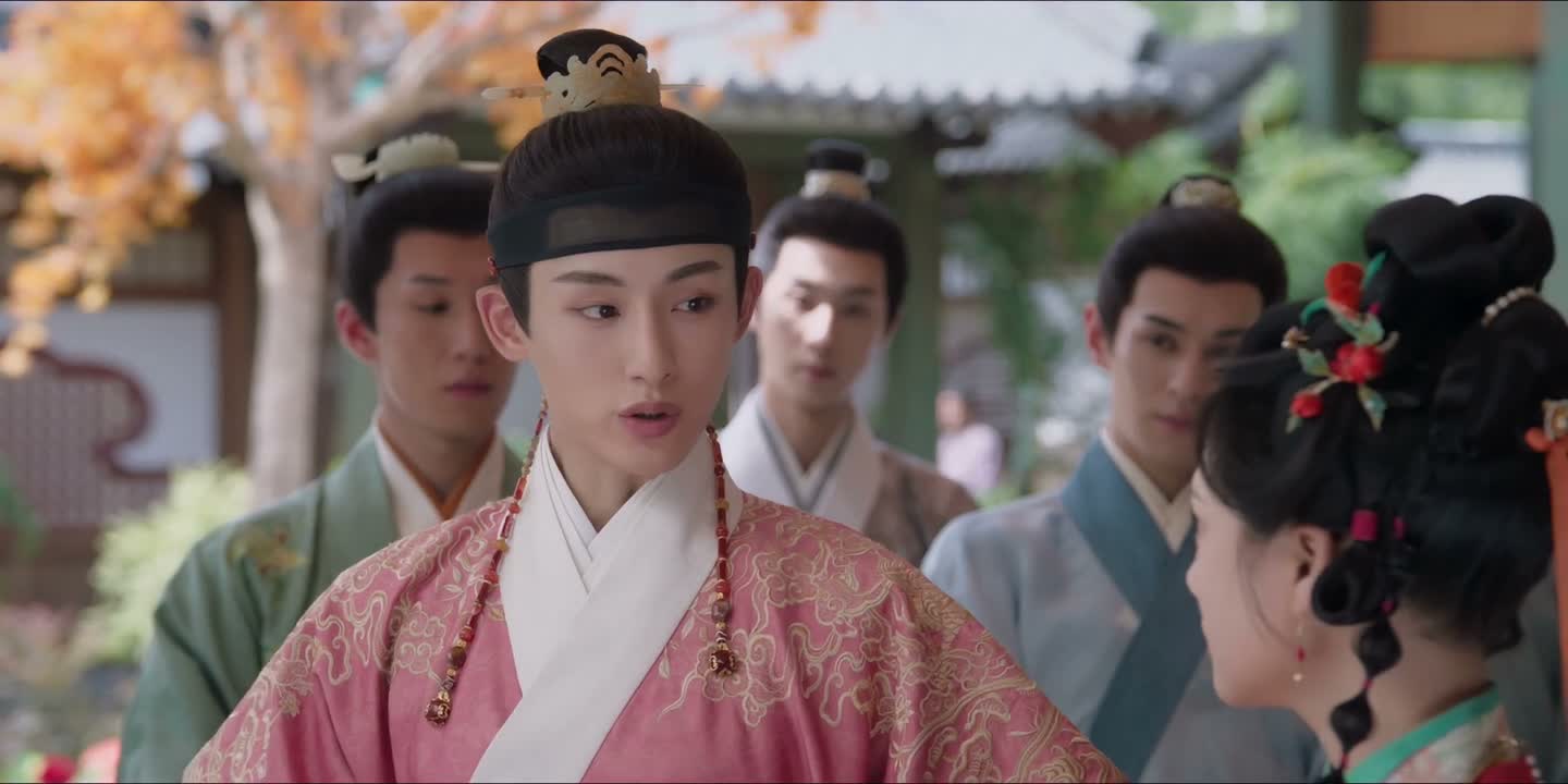 出手就是五彩柳叶瓶