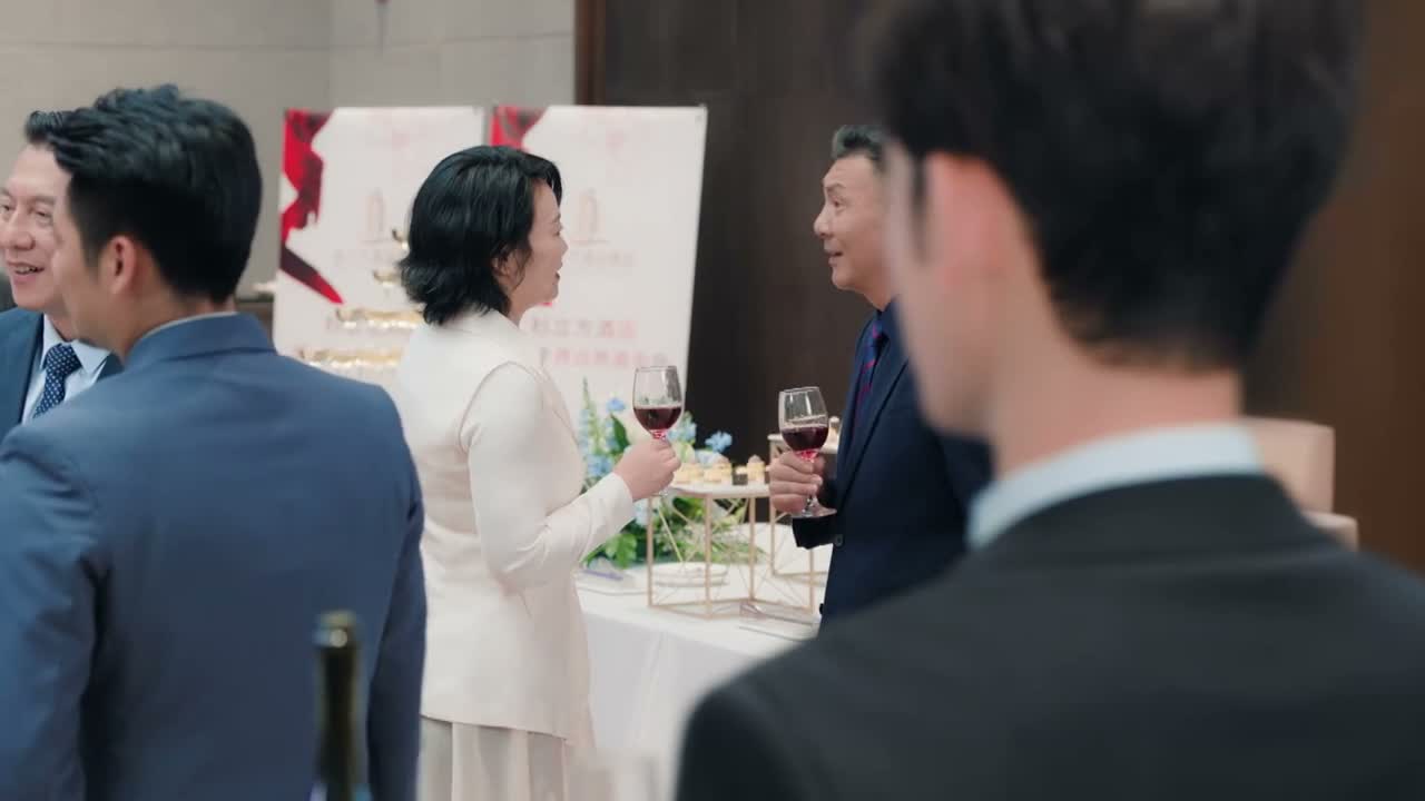 我啊 才不看呢