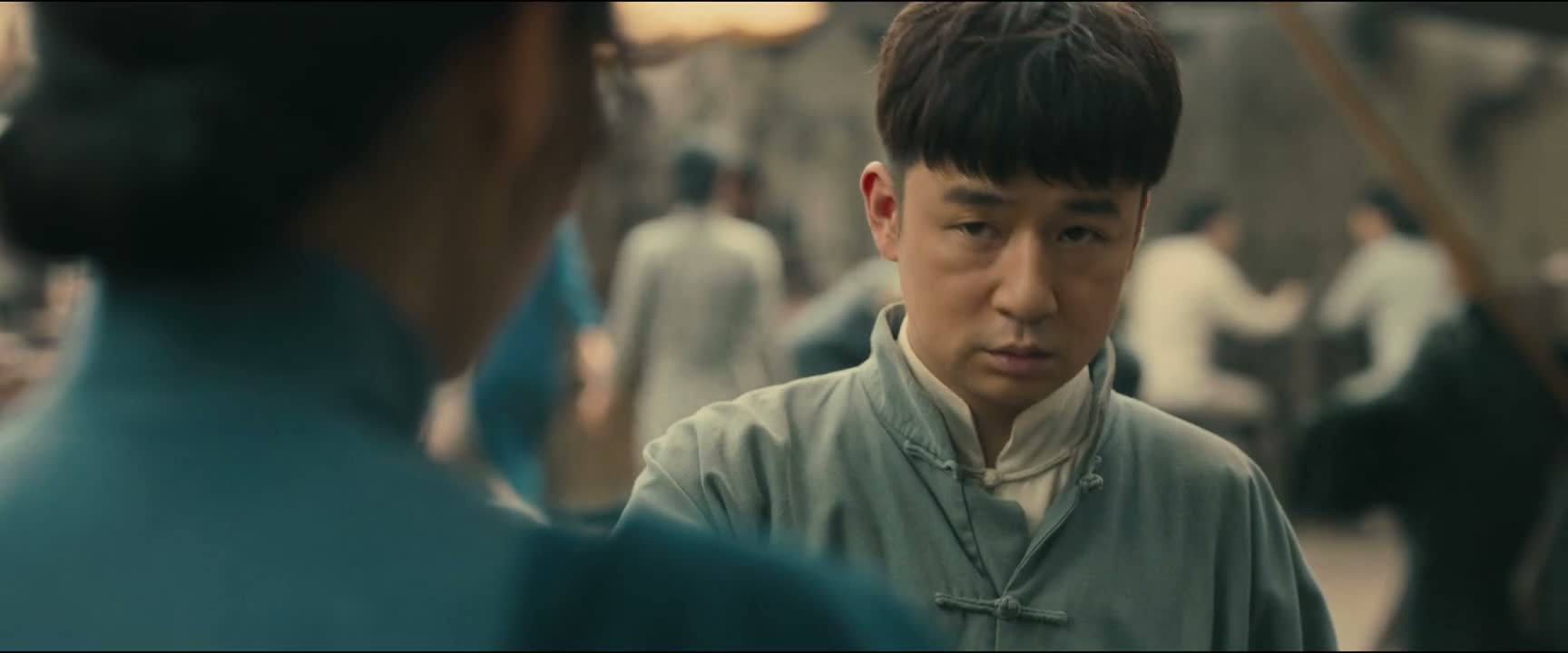 你把钱收回去吧 别给我们了
