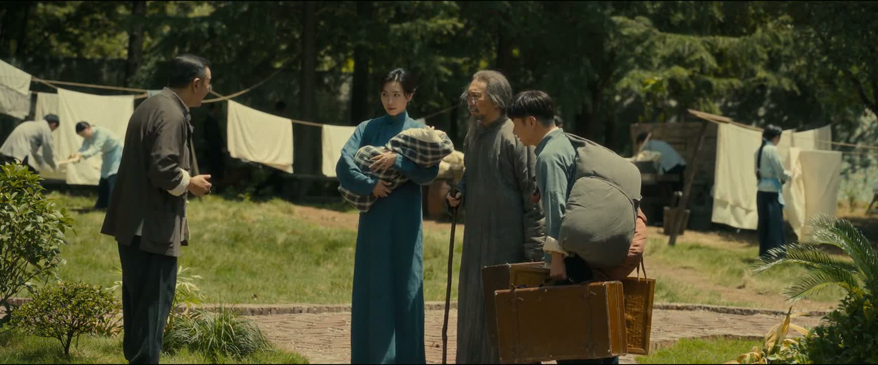 您几个先忙着