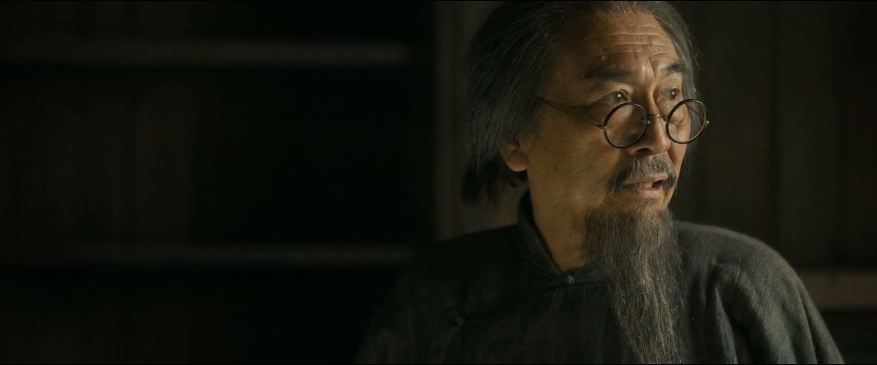 睡过大桥底下 锅炉旁边我也睡过呢