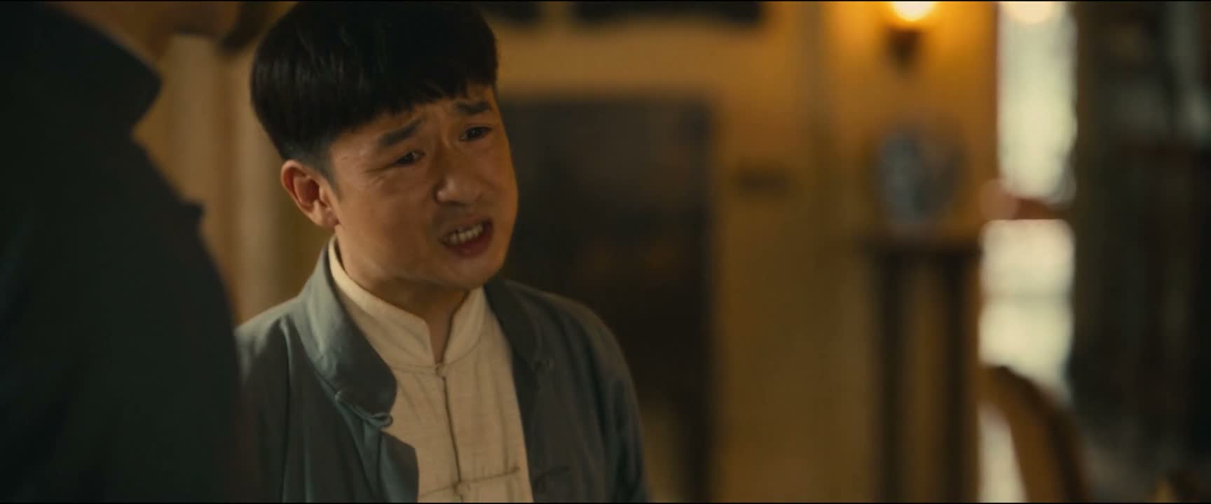 我是他收养的 但是 但是比亲的还亲