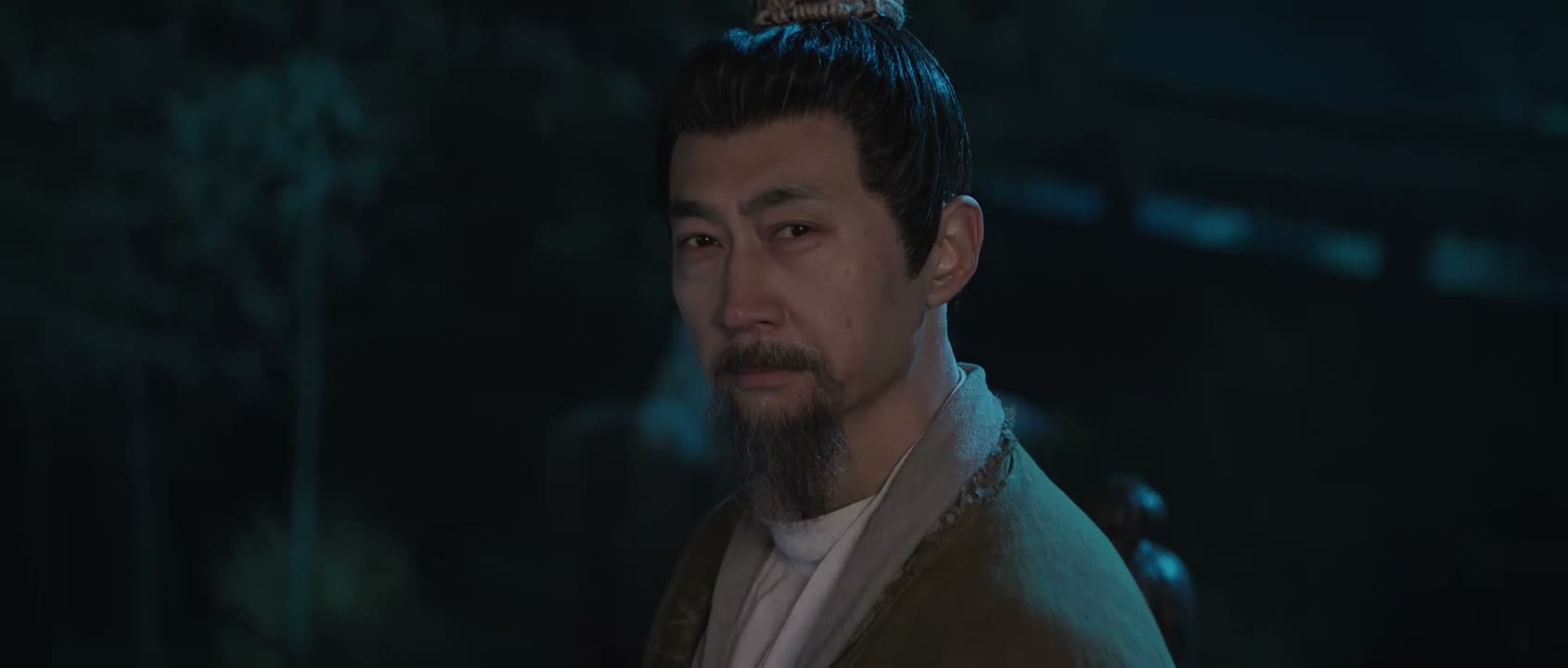 势力盘根错节